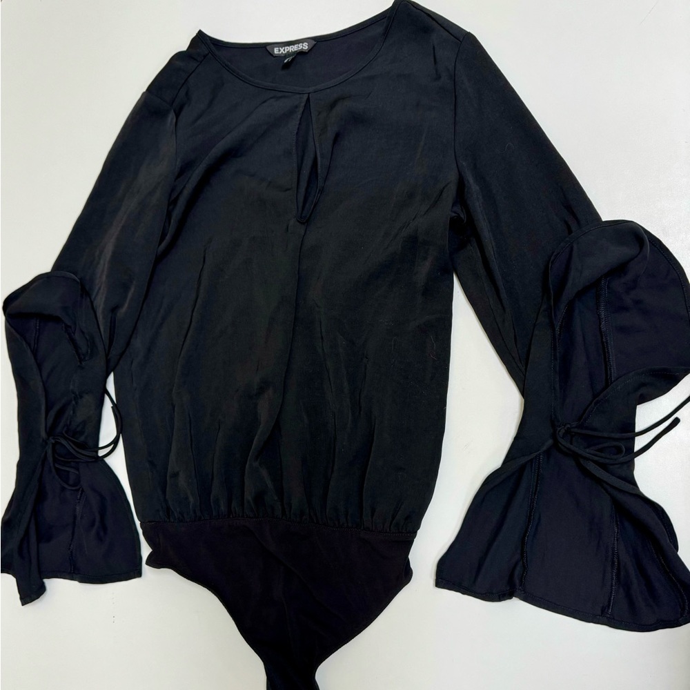 Express XS solid black bodysuit with flowing sleeves